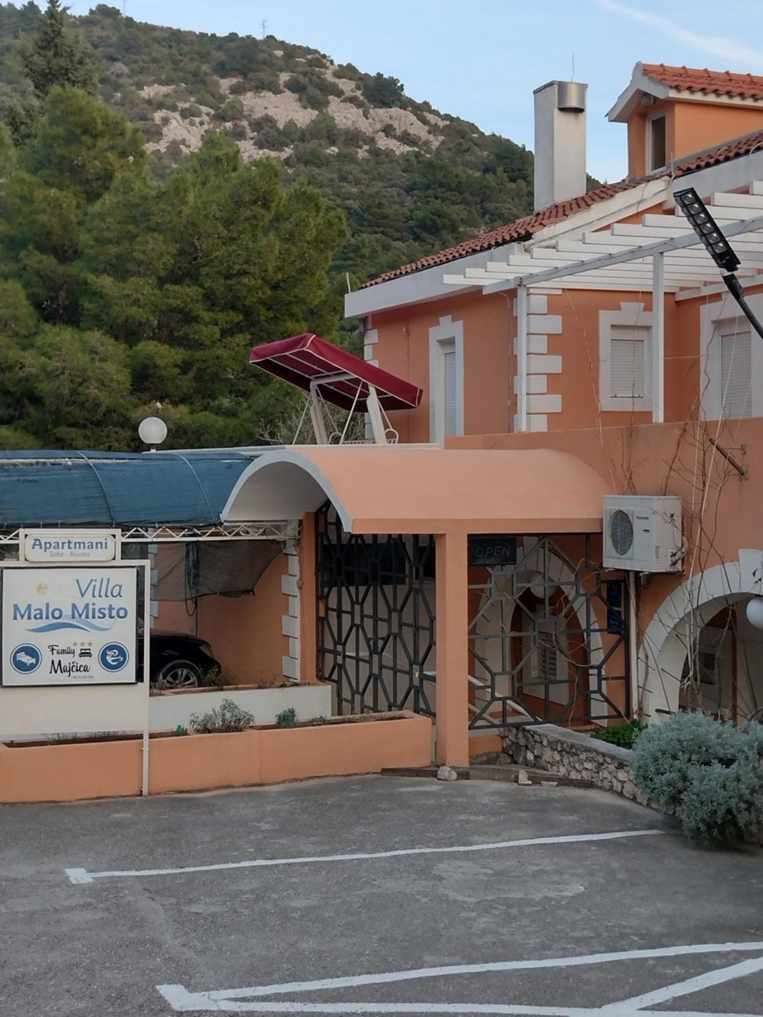 Family Majcica - Villa Malo Misto Klek Buitenkant foto